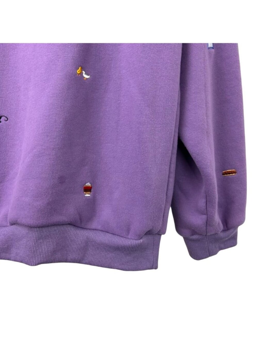 Mojo Provo Embroidered Friends Charms Crew Sweatshirt Unisex Size Medium Purple - Picture 13 of 13